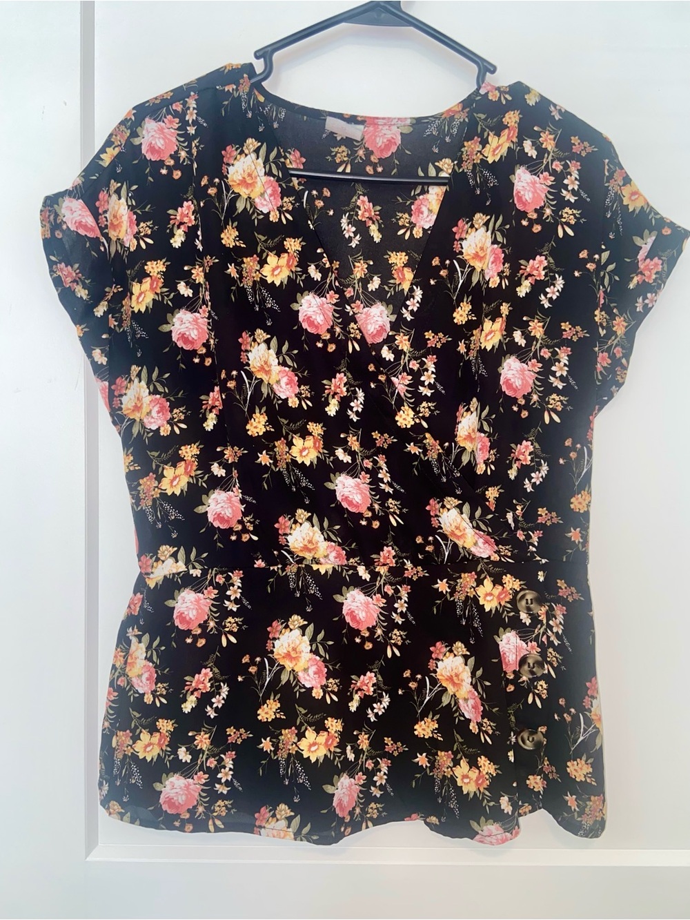 Floral V-Neck Short Sleeve Blouse
